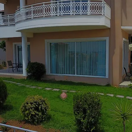 El Mare Luxurious Apartment